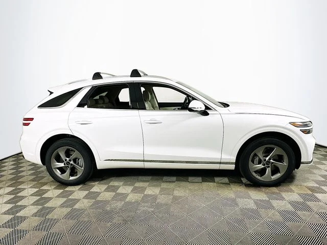 New 2026 White Genesis 2.5T image 3