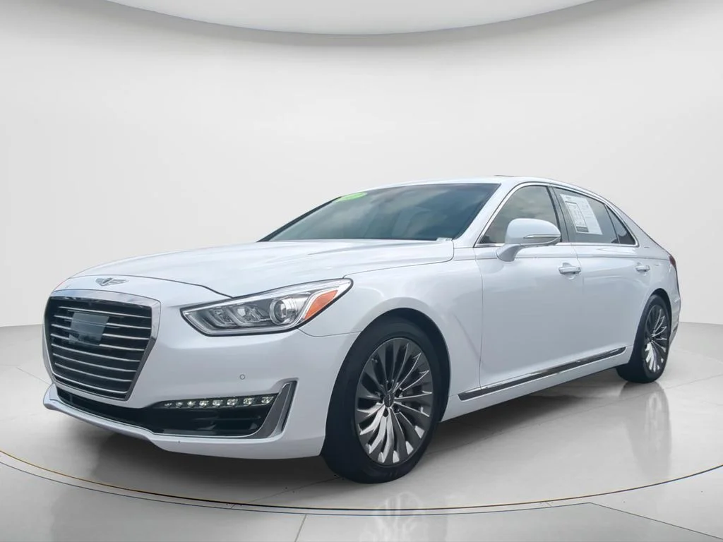 2017 Genesis G90 5.0 Ultimate's photo