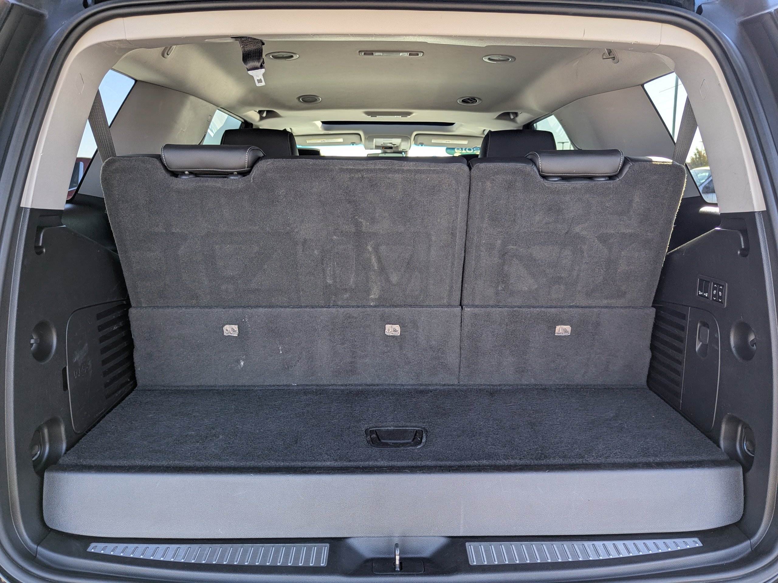 2019 Chevrolet Tahoe LT - Photo 36