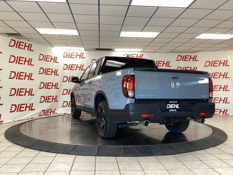 Used 2023  Honda Black Edition image 5