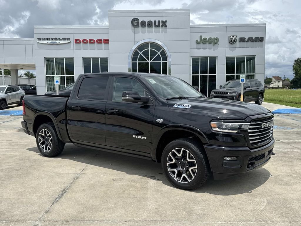 New 2026 Diamond Black Crystal Pearl-Coat Exterior Paint RAM Laramie image 1