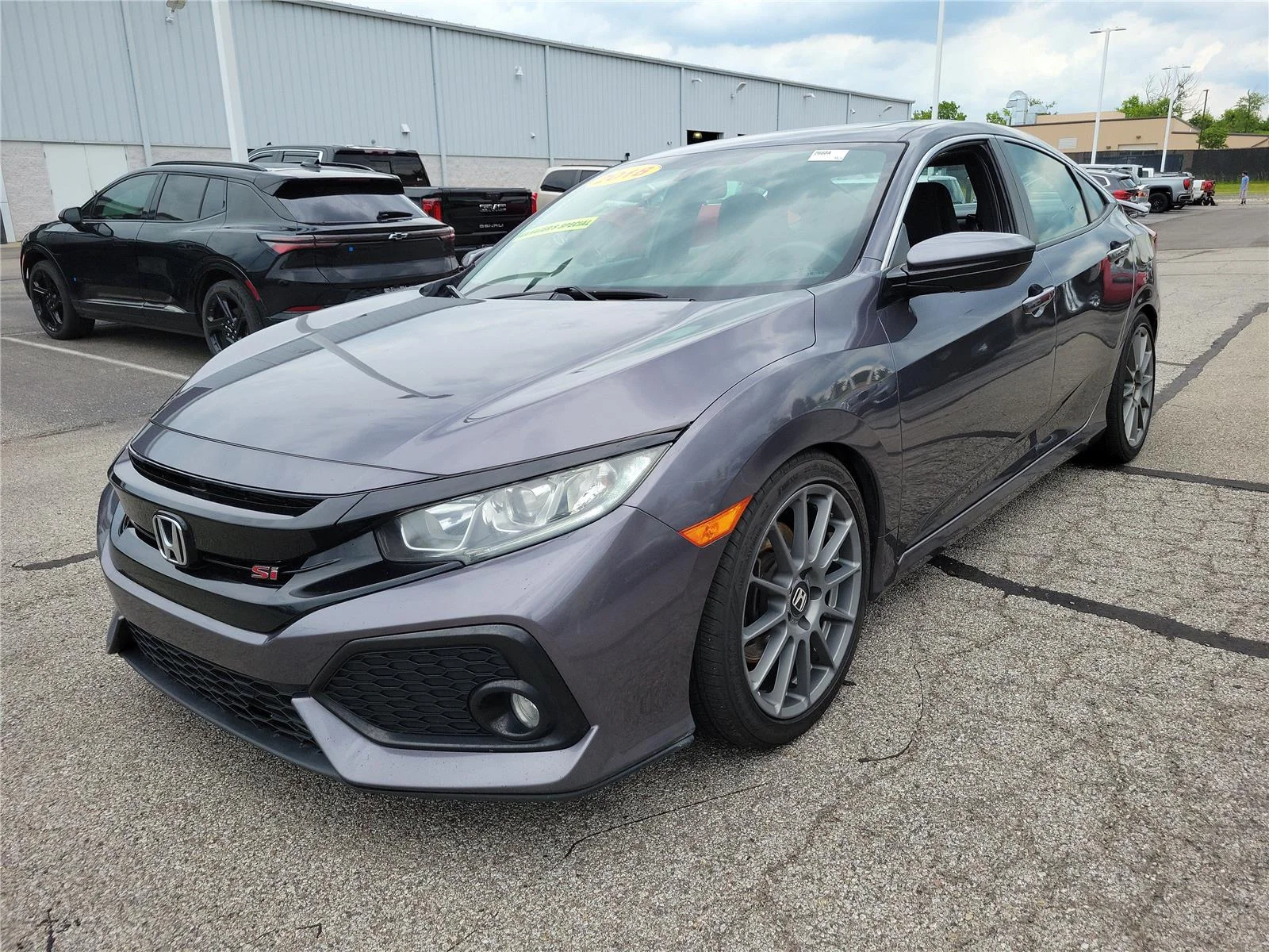 Used 2018 Honda Civic Si with VIN 2HGFC1E59JH705809 for sale in Hamilton, OH