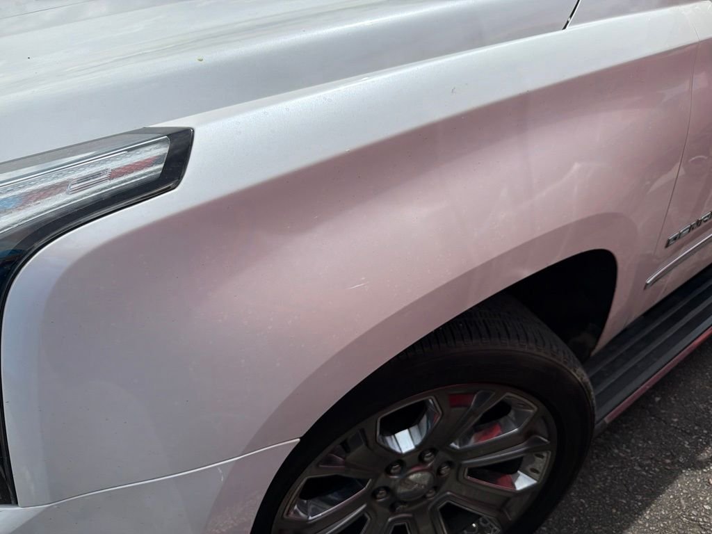 Used 2016 White GMC Denali image 2