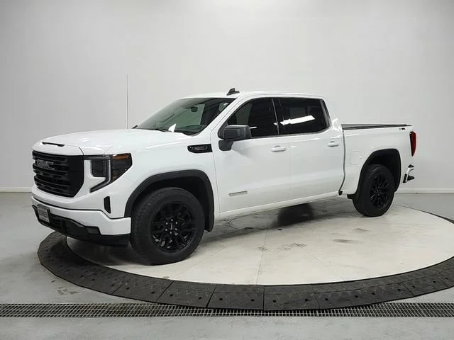 Used 2024 Summit White GMC Elevation image 3