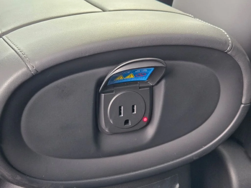 Used 2026 White Hyundai Calligraphy image 18