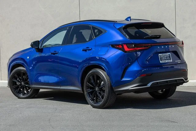 Used 2024 Ultrasonic Blue Mica 2.0 Lexus 450h+ F SPORT image 3