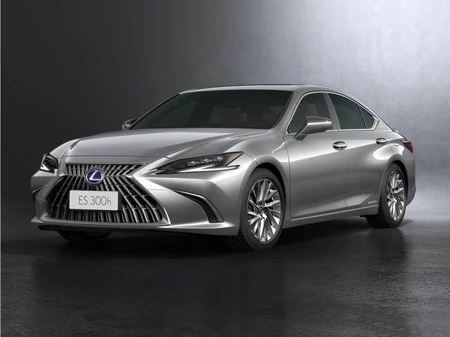 2022 Lexus ES 300h Luxury
