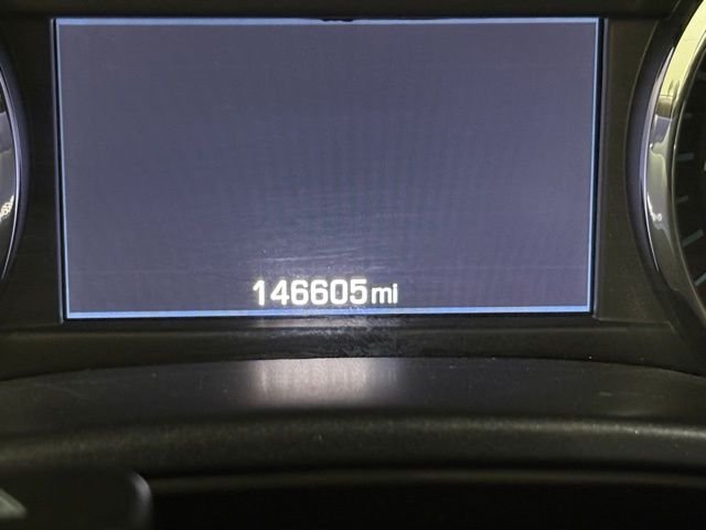Used 2015 Silver Chevrolet LT image 16