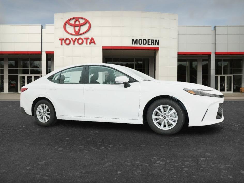 New 2026 Ice Cap Toyota LE image 6