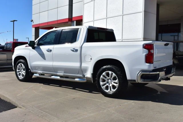 Used 2023 White Chevrolet LTZ image 7