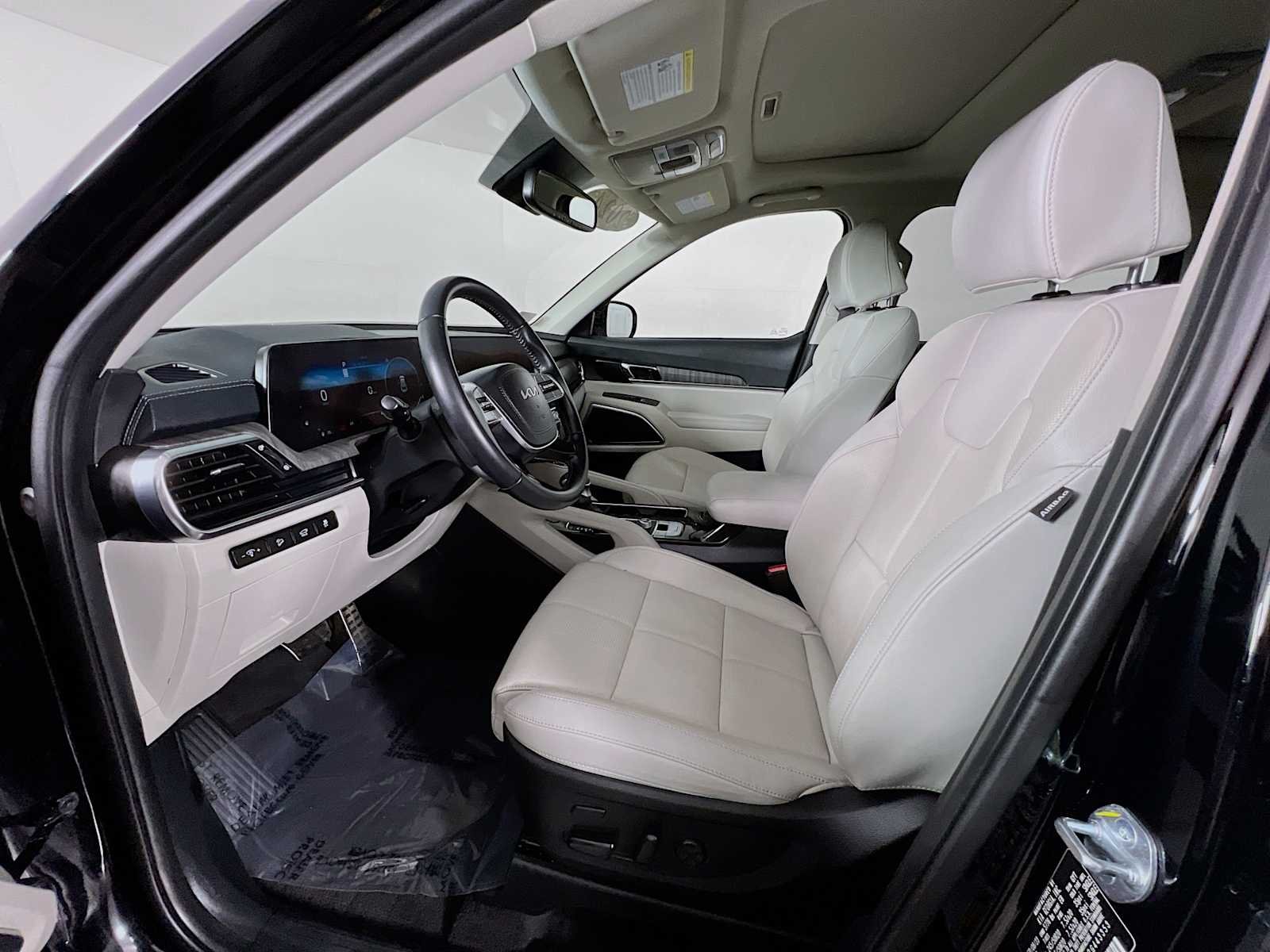 Used 2024 Ebony Black Kia SX image 22