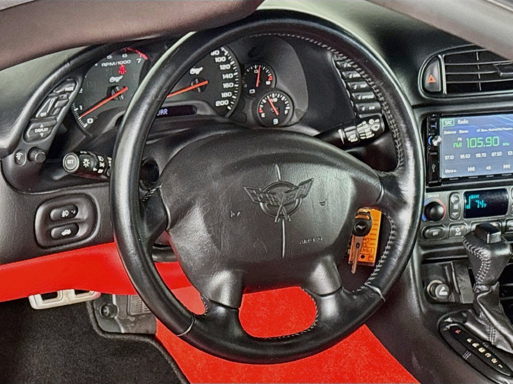 Used 2003 White Chevrolet Base image 13