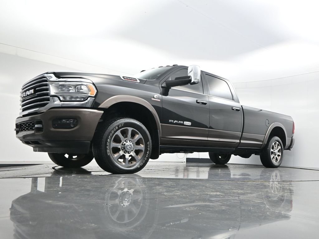 Used 2022 Diamond Black Ram Limited Longhorn image 38