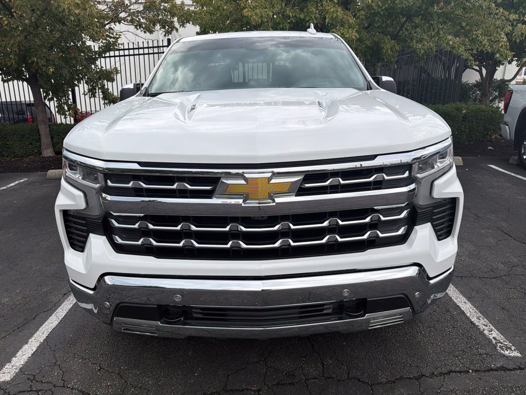Used 2023 SUMMIT WHITE Chevrolet LTZ image 3