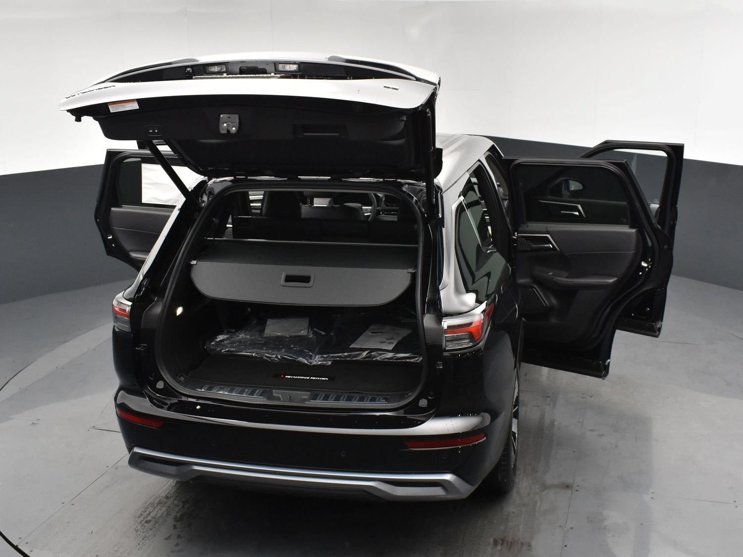 New 2026 Labrador Black Pearl Mitsubishi SE 1.5T 2WD image 28