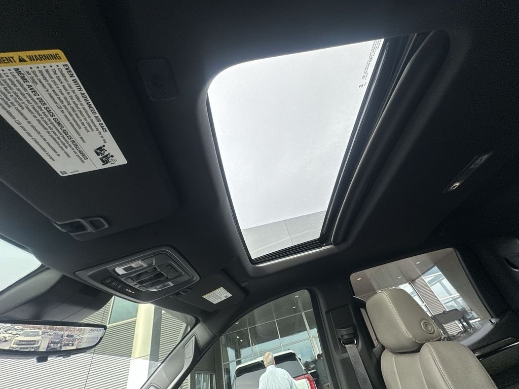 Used 2025 Red Chevrolet ZR2 image 28