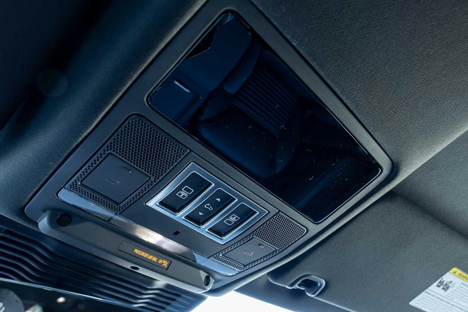 2026 Land Rover Discovery S - Photo 28