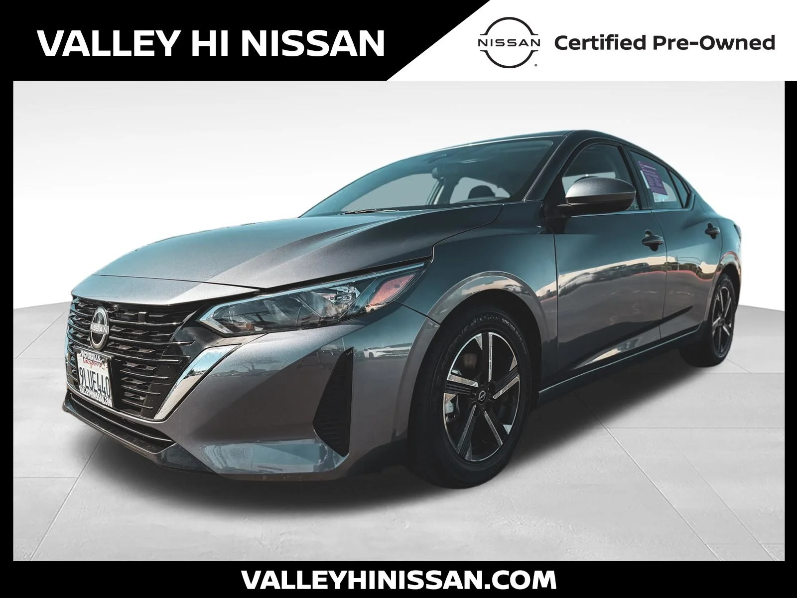Used 2024 Gray Nissan SV image 2