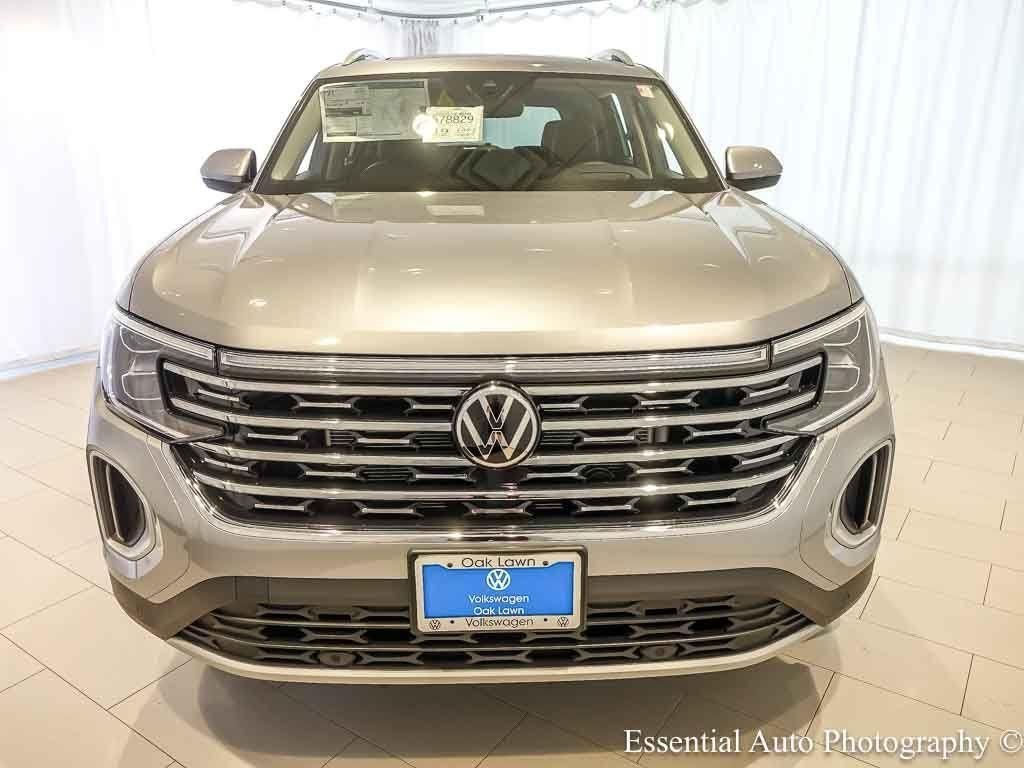 New 2026 Silver Mist Metallic Volkswagen 2.0T SEL image 3