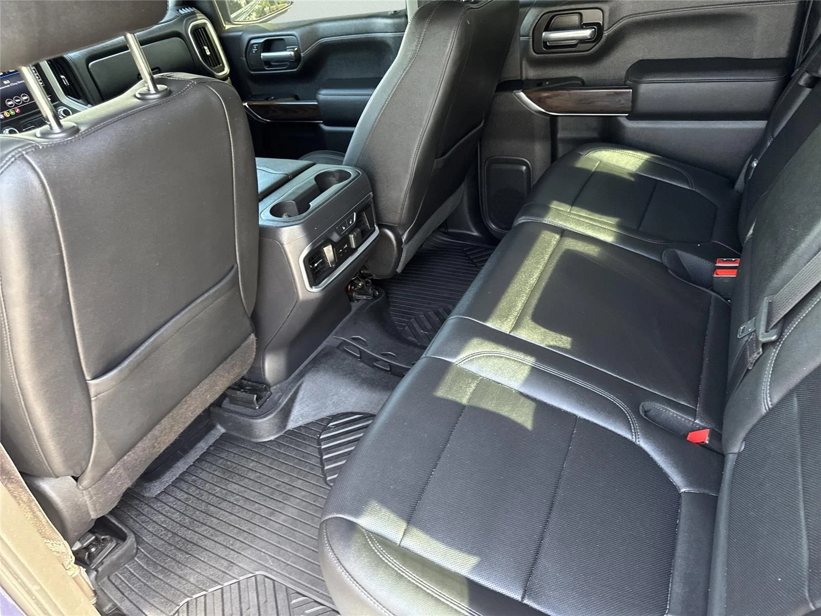 Used 2019 Pacific Blue Metallic GMC SLT image 31