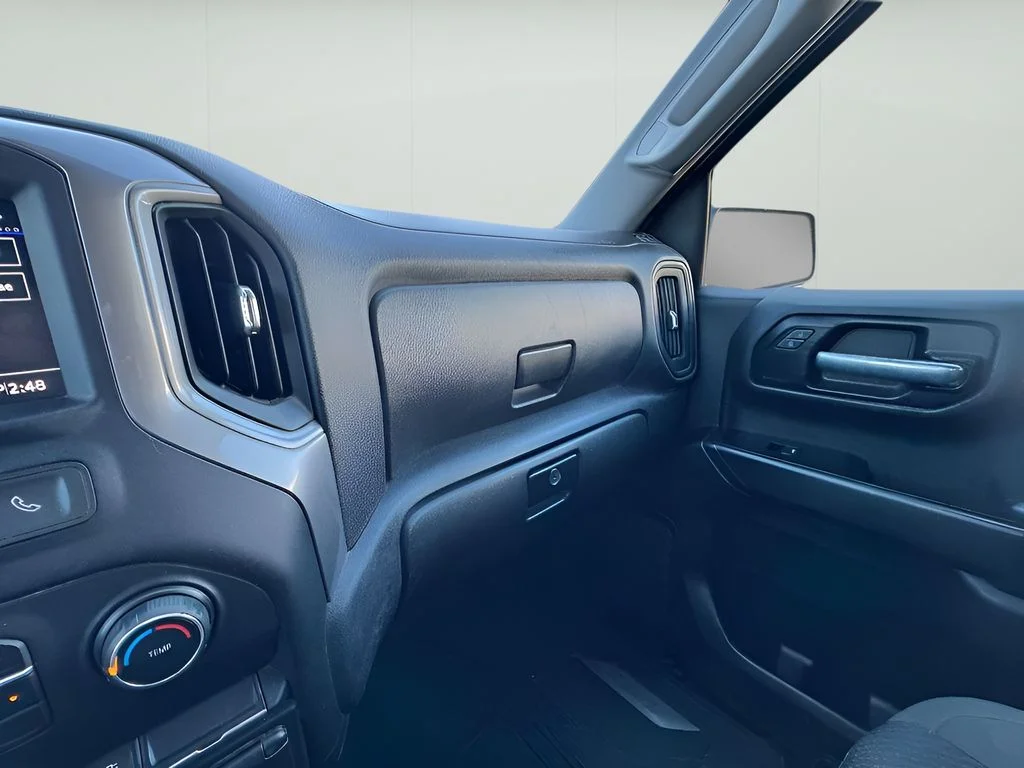 Used 2020 Shadow Gray Metallic Chevrolet Custom image 16