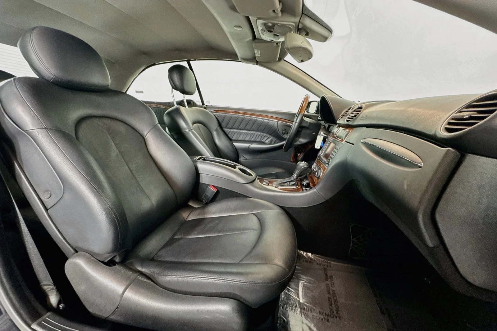 Used 2006 Black Mercedes-Benz 3.5L image 25