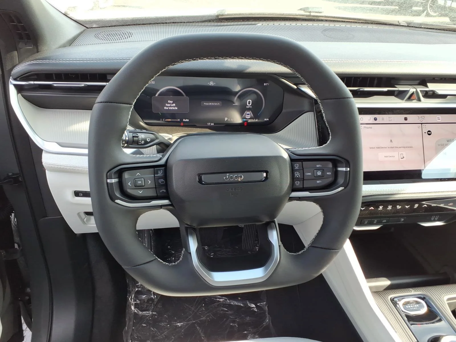New 2026 Sting-Gray Clearcoat Jeep Laredo image 5