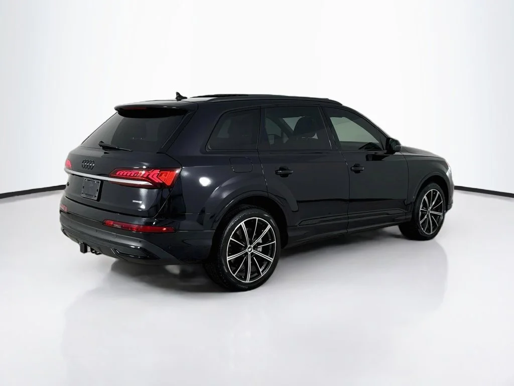 Used 2021  Audi 55 Premium Plus image 7