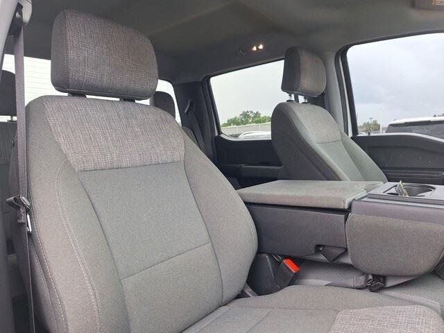 Used 2024 Oxford White Ford XLT image 31