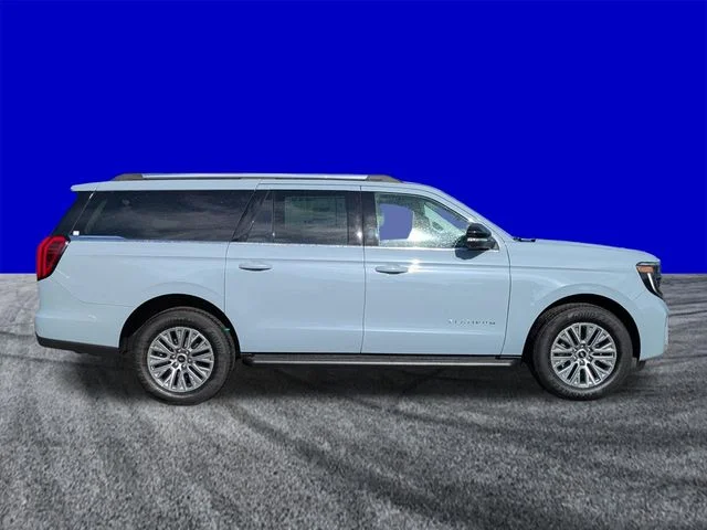 New 2026 Gray Ford Platinum image 3