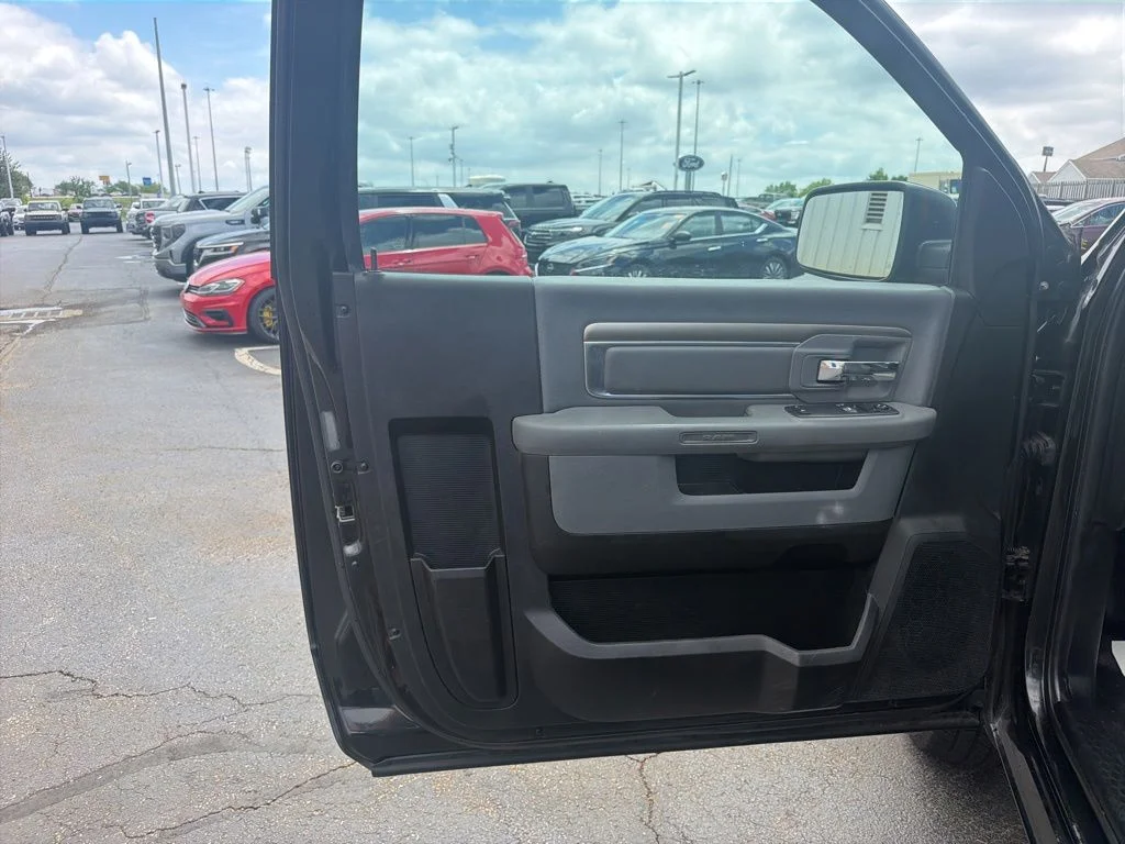 Used 2017 Black Ram Tradesman image 17