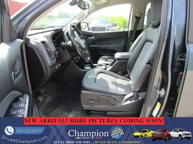 Used 2019 SHADOW GRAY METALLIC Chevrolet 4WD Z71 image 12