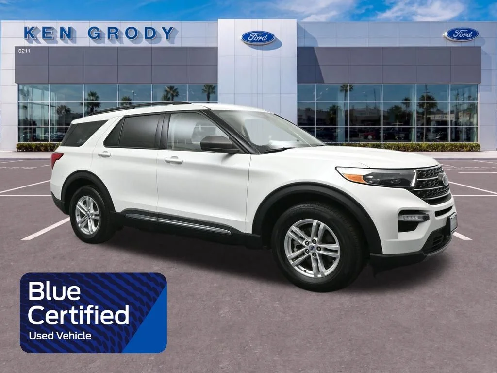 2023 Ford Explorer XLT RWD's photo