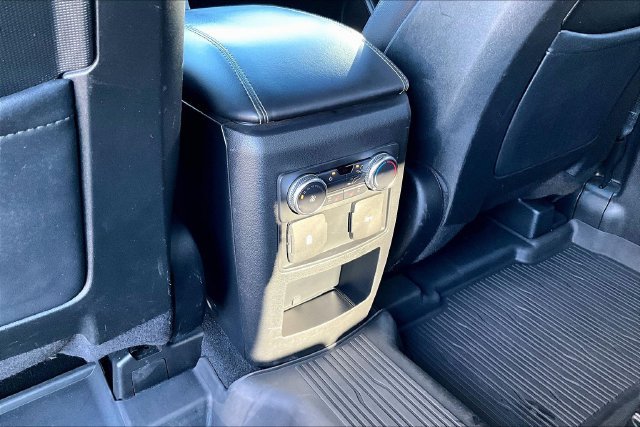 Used 2020 Silver Ford XLT image 10