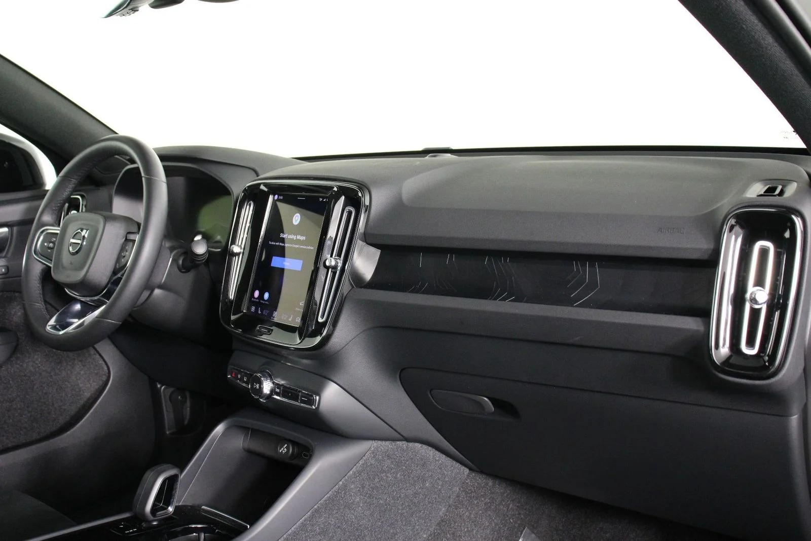 Certified Used 2023 Green Volvo Twin Plus image 22