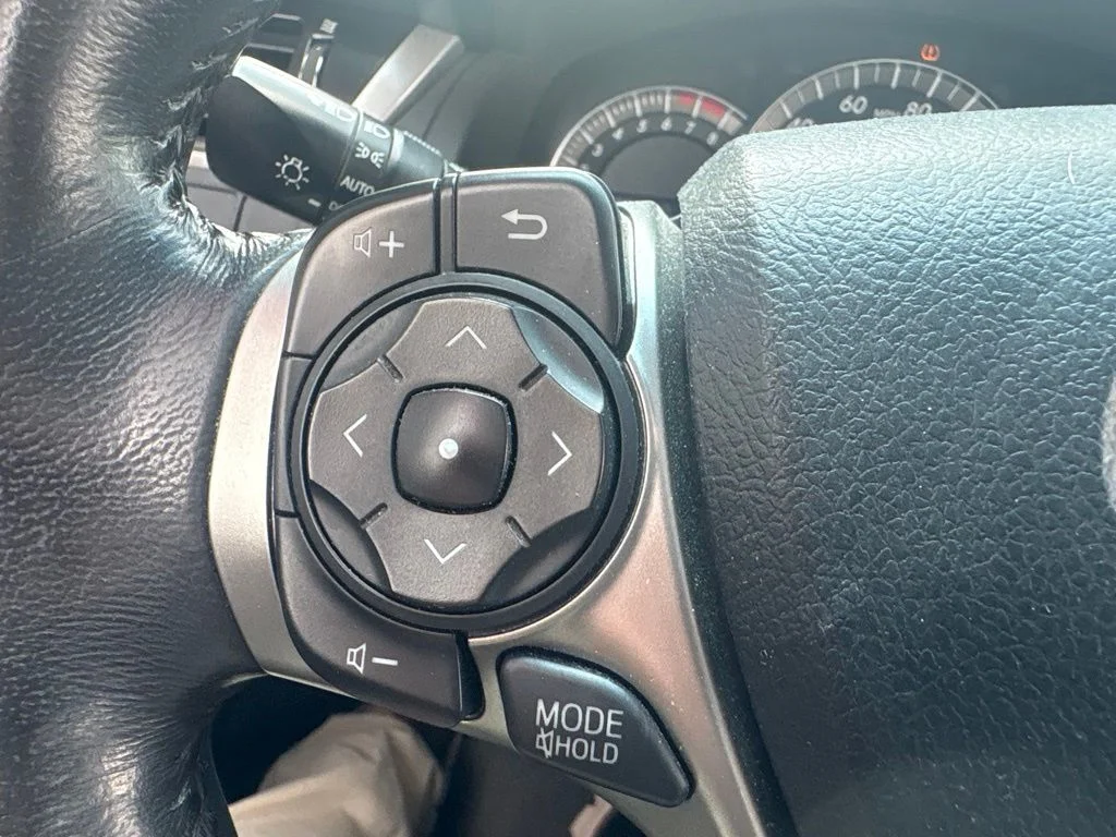 Used 2012 Black Toyota SE image 21