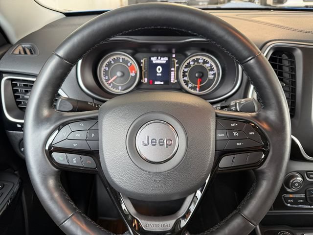 Used 2021 Hydro Blue Jeep Altitude image 22