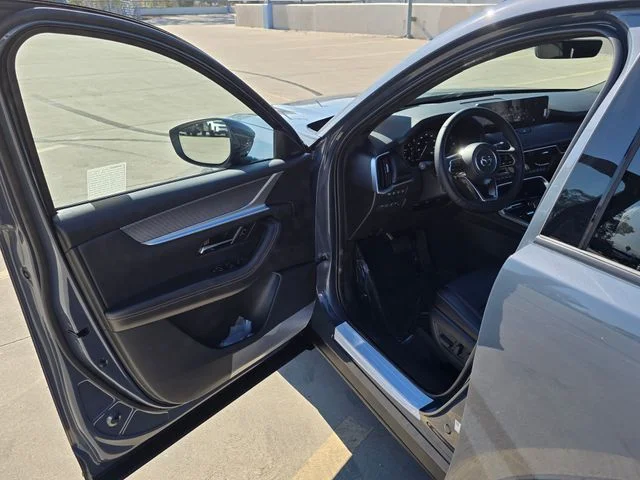2026 Mazda CX-70 Premium Package - Photo 37