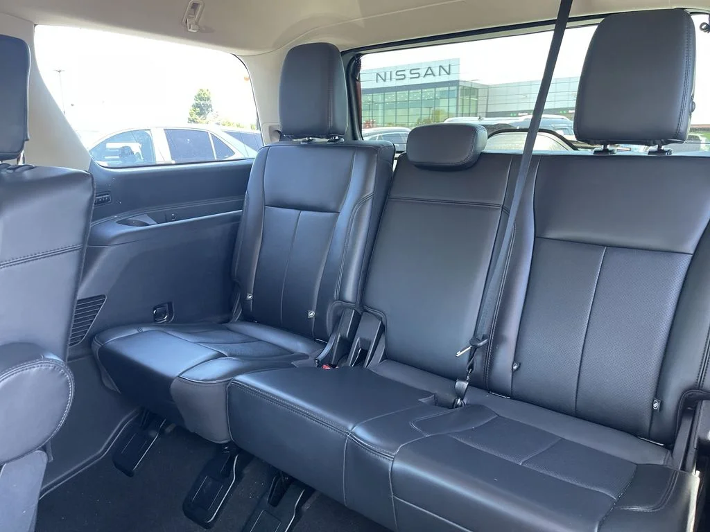 Used 2024 White Ford XLT image 27