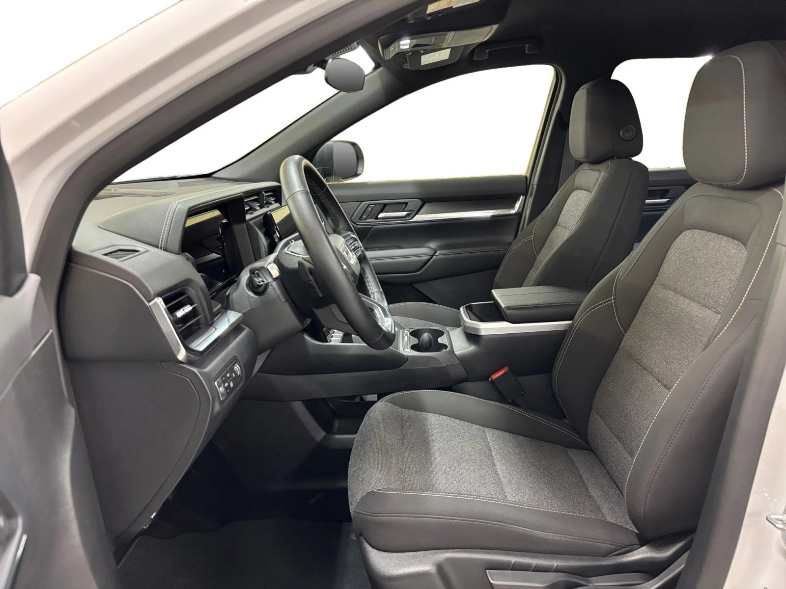 Used 2026 Summit White GMC AWD Elevation image 10