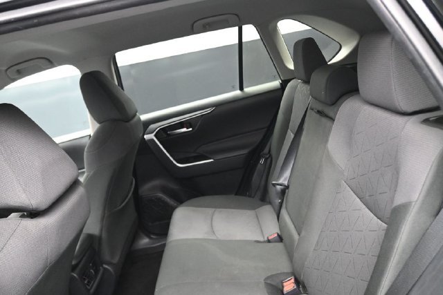 Used 2025 Midnight Black Metallic Toyota XLE image 16