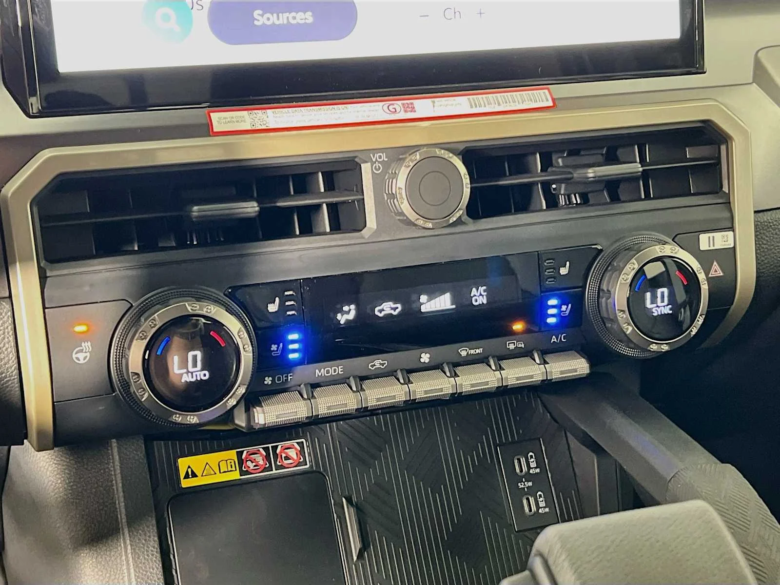 2026 Toyota Tacoma — photo 11