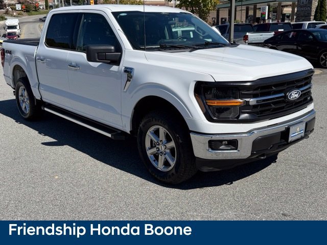 Used 2025 White Ford XLT image 3