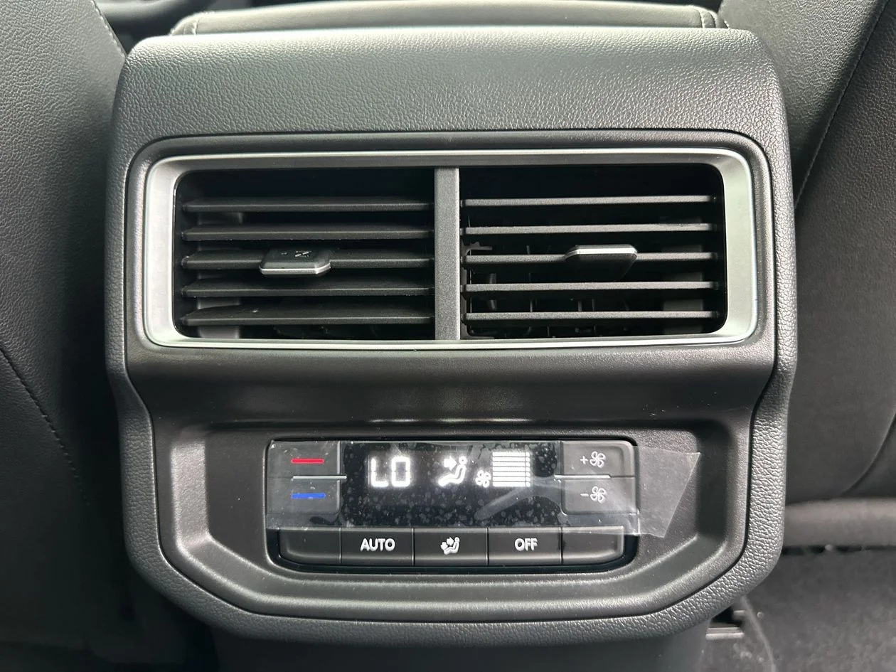 New 2026 Green Volkswagen 2.0T SE w/Technology image 30