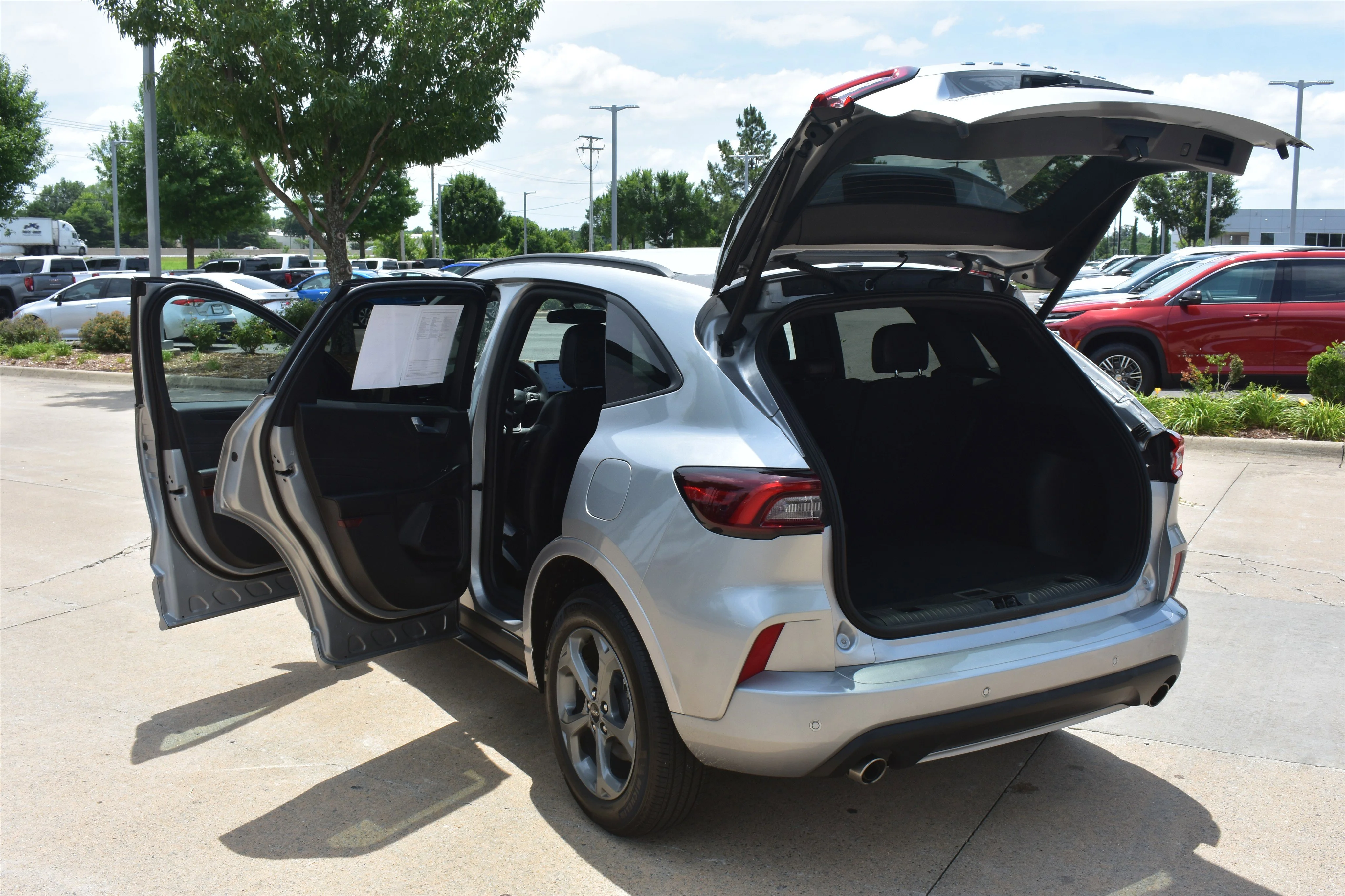 Used 2024 SILVER Ford ST-Line image 17