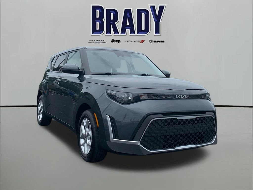 2024 Kia Soul 2.0L LX IVT's photo