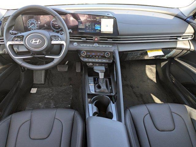 2025 Hyundai Elantra Limited - Photo 39