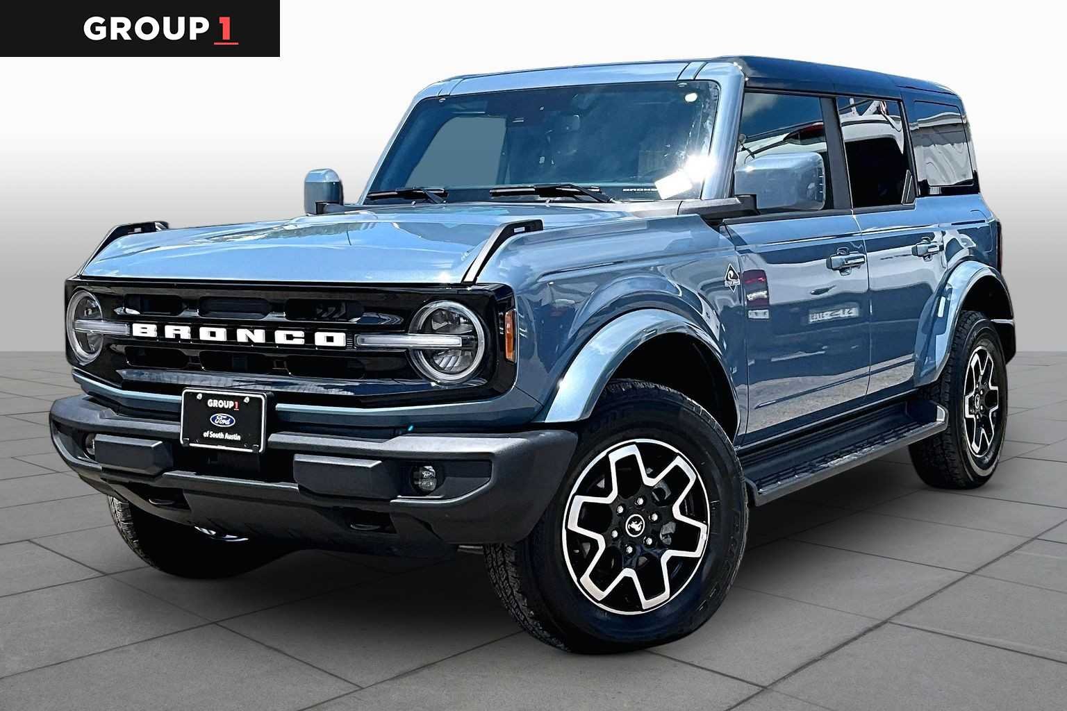 2025 Ford Bronco Outer Banks