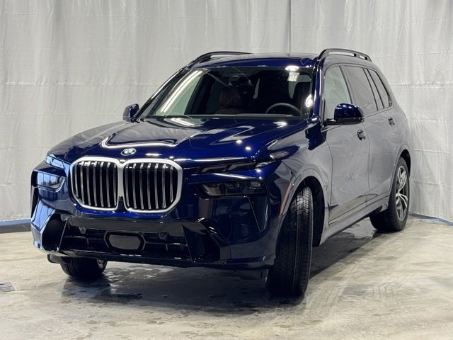 Used 2026 Tanzanite Blue II Metallic BMW xDrive40i image 3