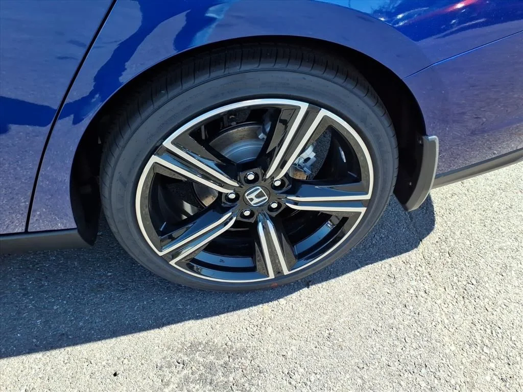 2025 Honda Accord Hybrid Sport - Photo 19